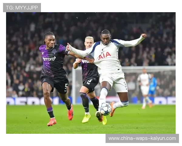 热刺门前的二点球配合终结了比赛悬念