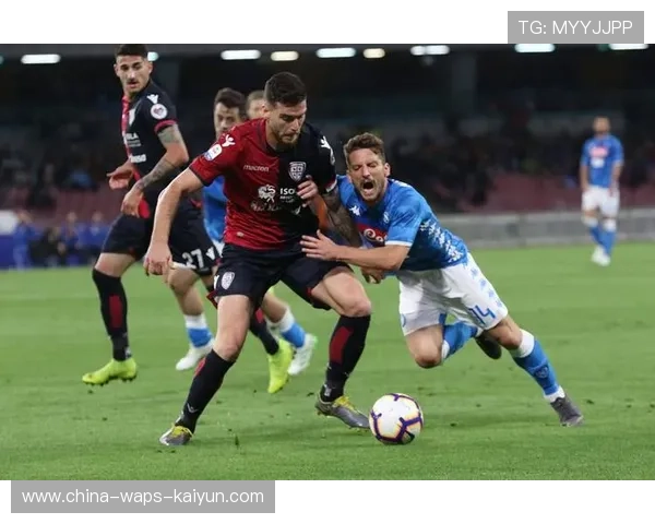 球员在友谊赛中表现出组织进攻能力获赞，球星友谊赛