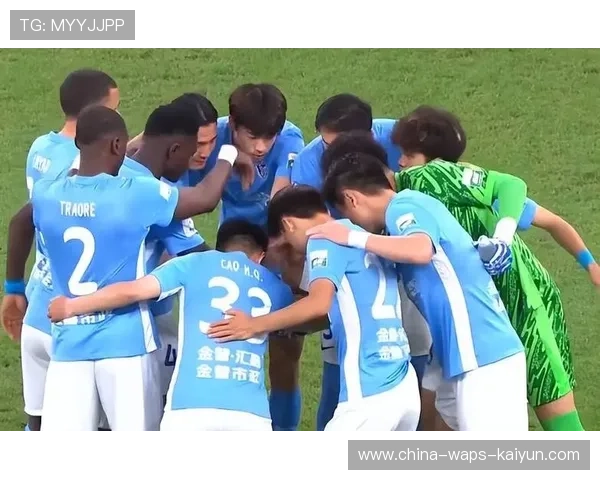 大连英博一次边路传切震撼全场防守体系 大连英博一次边路传切震撼全场防守体系