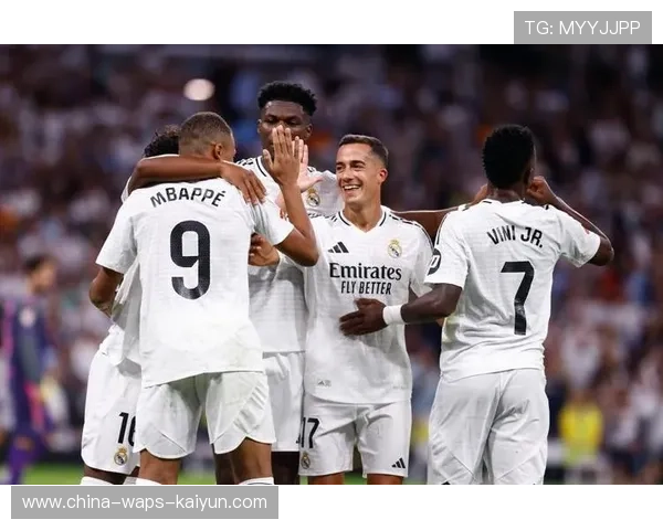 皇马中场直接破门，维尼修斯再添进账